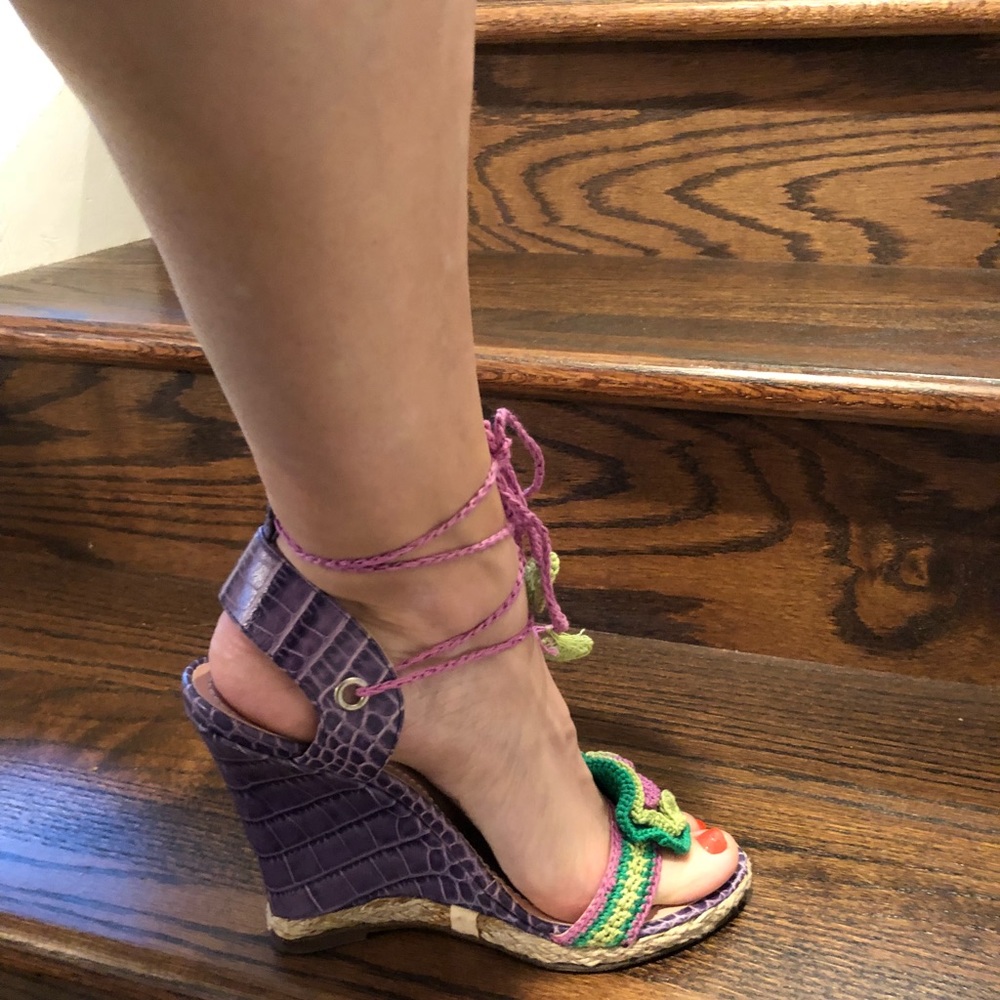Gorgeous sky high Work in Progress Summer heels - Picture 6 of 8